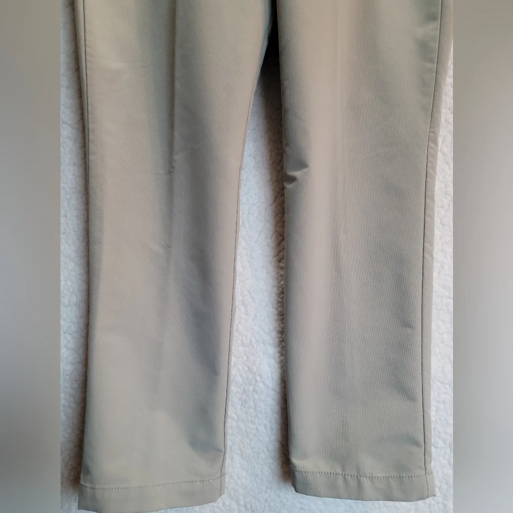 Banana Republic Size-36x34 Men's Tan Slacks Size Waist-18 Rise-12 Inseam-30.5